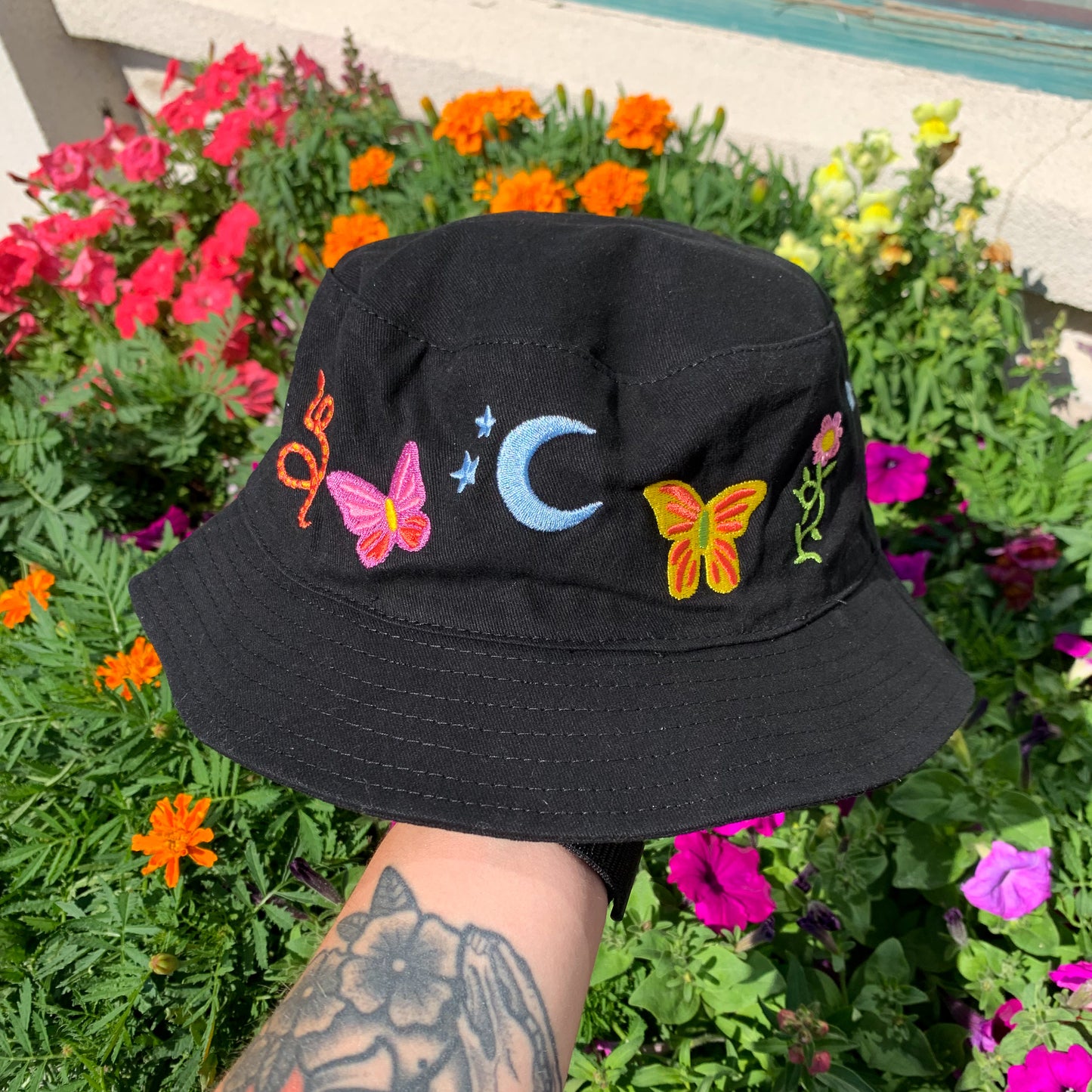 Nature Icons Bucket Hat